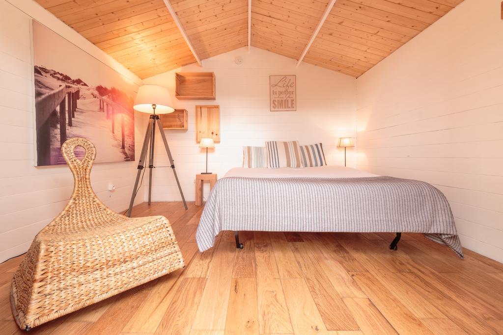 Wood'N Sea Surf Lodge - Auberge De Jeunesse 카브레톤 외부 사진