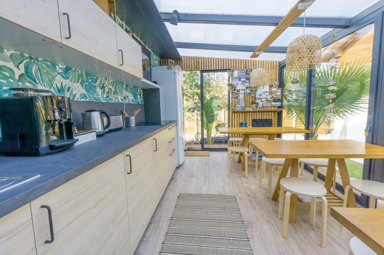 Wood'N Sea Surf Lodge - Auberge De Jeunesse 카브레톤 외부 사진